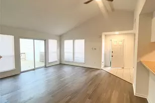 52 Bitterwood Cir, The Woodlands, TX 77381 - Photo 9