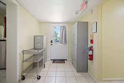 1218 S Johnson Street, Alvin, TX 77511 - Photo 29