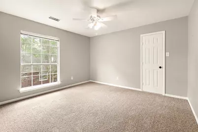 71 E Sterling Pond Circle, The Woodlands, TX 77382 - Photo 25