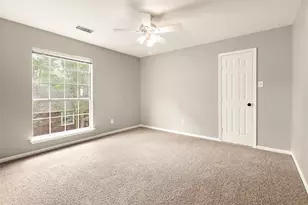 71 E Sterling Pond Cir, The Woodlands, TX 77382 - Photo 25