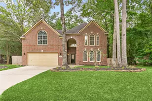 71 E Sterling Pond Cir, The Woodlands, TX 77382 - Photo 1
