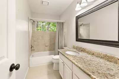 71 E Sterling Pond Circle, The Woodlands, TX 77382 - Photo 27