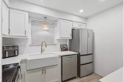 4040 San Felipe Street #102, Houston, TX 77027 - Photo 19