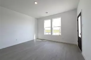 2047 Emerald Lk Trl, Dayton, TX 77535 - Photo 3