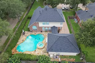 1802 Pepper Tree Ct, Sugar Land, TX 77479 - Photo 41