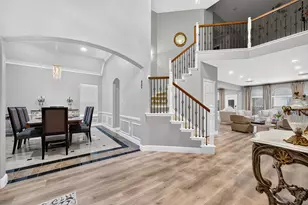 1802 Pepper Tree Ct, Sugar Land, TX 77479 - Photo 5