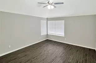 12414 Logan Mill Dr, Houston, TX 77070 - Photo 17