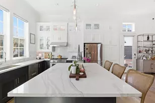 2403 W Kolbe Ln, Houston, TX 77080 - Photo 15