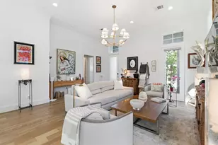 2403 W Kolbe Ln, Houston, TX 77080 - Photo 11