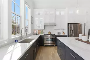 2403 W Kolbe Ln, Houston, TX 77080 - Photo 17