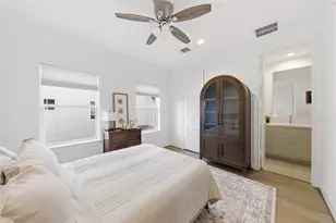 2403 W Kolbe Ln, Houston, TX 77080 - Photo 29