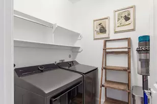 2403 W Kolbe Ln, Houston, TX 77080 - Photo 25