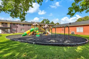 1137 Gunter St, Austin, TX 78721 - Photo 7