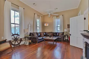 260 Fisher St, Matagorda, TX 77414 - Photo 11