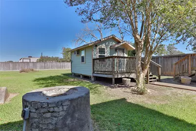 260 Fisher Street, Matagorda, TX 77414 - Photo 31