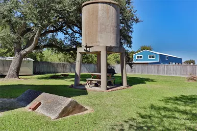 260 Fisher Street, Matagorda, TX 77414 - Photo 37
