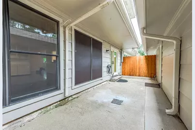 727 Bunker Hill Road #104, Houston, TX 77024 - Photo 5