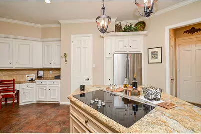 19 Ambleside Crescent Drive, Sugar Land, TX 77479 - Photo 15