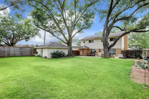 12523 Briar Forest Dr, Houston, TX 77077 - Photo 45