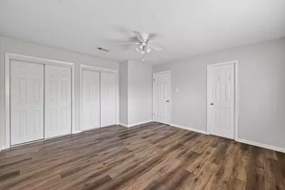 10738 Highland Woods Drive, Sugar Land, TX 77498 - Photo 23