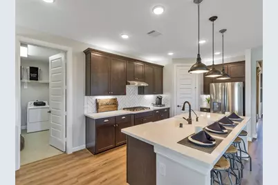 11 Shumard Oak Drive, The Woodlands, TX 77375 - Photo 7