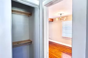 1018 Dunbar St, Houston, TX 77009 - Photo 27