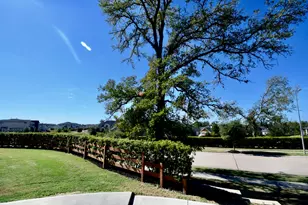 8326 Woods Hollow Trail, Fulshear, TX 77406 - Photo 3