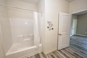 2107 54th St, Galveston, TX 77551 - Photo 19