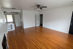 5622 Chartres St, Houston, TX 77004 - Photo 3