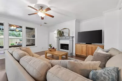 66 S Longsford Circle, The Woodlands, TX 77382 - Photo 15