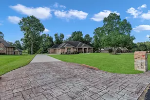1735 Opal Trail, Willis, TX 77378 - Photo 3