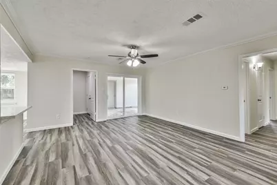 12614 Dermott Drive, Houston, TX 77065 - Photo 5