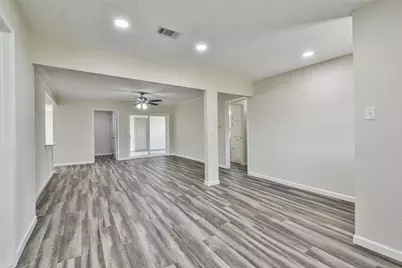 12614 Dermott Drive, Houston, TX 77065 - Photo 11