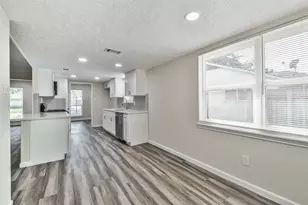 12614 Dermott Dr, Houston, TX 77065 - Photo 9