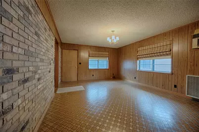 701 Herder Avenue, Schulenburg, TX 78956 - Photo 31