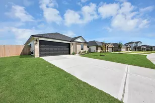 1238 Sandy Shore Ln, Iowa Colony, TX 77583 - Photo 3