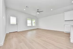 1238 Sandy Shore Ln, Iowa Colony, TX 77583 - Photo 29