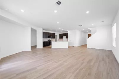 5535 Blackbird Lane, Hitchcock, TX 77563 - Photo 11