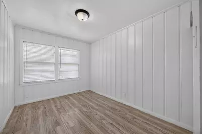 6207 Heron Drive, Houston, TX 77087 - Photo 11