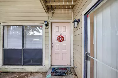 9435 Pagewood Lane, Houston, TX 77063 - Photo 3