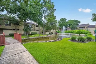 9435 Pagewood Ln, Houston, TX 77063 - Photo 41