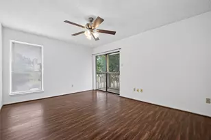 9435 Pagewood Ln, Houston, TX 77063 - Photo 31