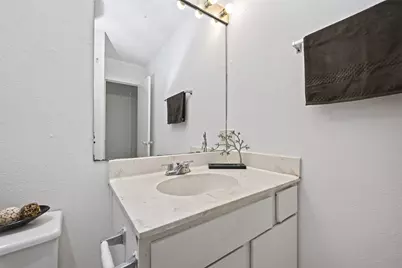 9435 Pagewood Lane, Houston, TX 77063 - Photo 35