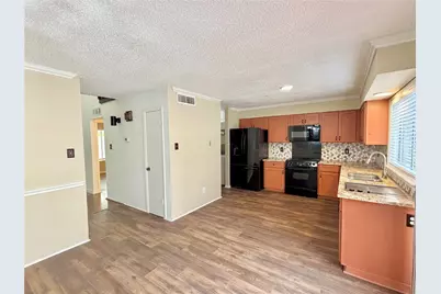 7936 Ellinger Lane, Houston, TX 77040 - Photo 5