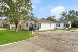 8514 Spaulding St, Houston, TX 77016 - Photo 1