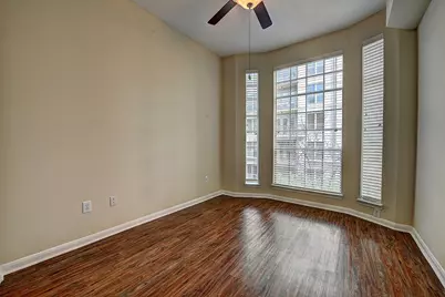 1901 Post Oak Park Drive #13303, Houston, TX 77027 - Photo 3