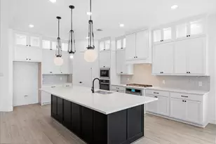 414 Lone Ranger Dr, Montgomery, TX 77316 - Photo 3