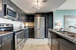 801 E Beach Dr, Galveston, TX 77550 - Photo 7