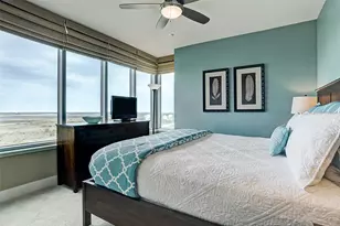 801 E Beach Dr, Galveston, TX 77550 - Photo 7