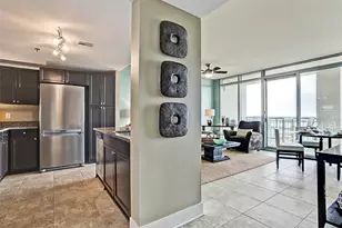 801 E Beach Dr, Galveston, TX 77550 - Photo 5